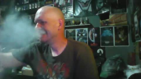 That guy online show from August 2, 10:11 pm
