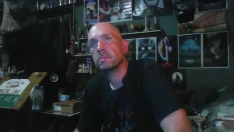 That guy online show from July 20, 4:04 am