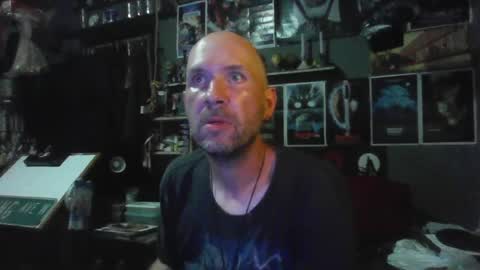 That guy online show from July 3, 4:28 am
