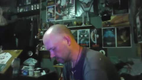 That guy online show from June 11, 3:37 am