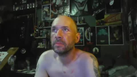 That guy online show from July 28, 6:20 pm