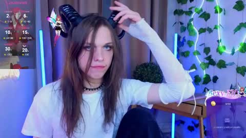 _lou1s_ online show from May 7, 10:27 pm