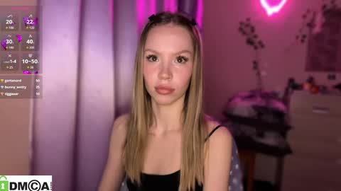 Snapshot of _love_me_again chatting on October 24, 9:15 pm Katie online show from October 24, 9:15 pm