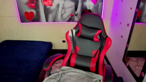 Lucia online show from March 19, 7:52 pm