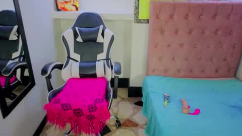 Lucia online show from October 23, 8:21 pm