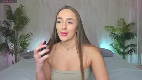 Snapshot of _m1ssbarbie chatting on February 3, 1:52 am _m1ssbarbie online show from February 3, 1:52 am
