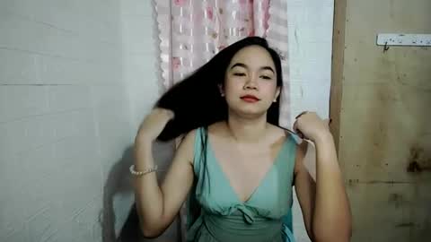 _maureen_ online show from February 26, 6:28 am