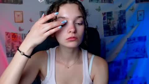 Susie online show from June 15, 6:11 pm