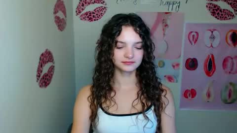 Snapshot of _megasta chatting on September 15, 6:37 am Susie online show from September 15, 6:37 am