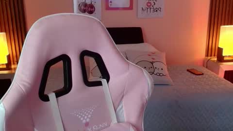 Meli online show from December 1, 7:34 pm