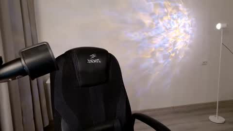 _meow_neko_ online show from March 6, 11:37 pm