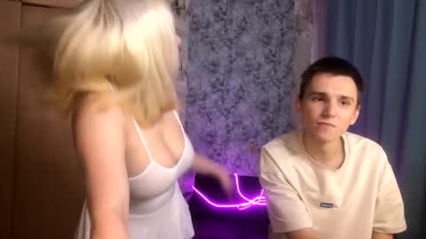 Snapshot of _mia_mason_ chatting on September 16, 4:43 pm Mia Mason online show from September 16, 4:43 pm