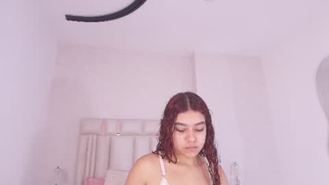 Mia  online show from June 25, 11:59 am