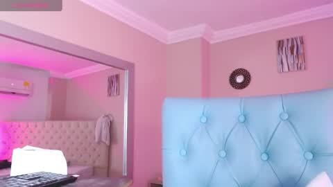 Paula online show from May 4, 12:33 pm