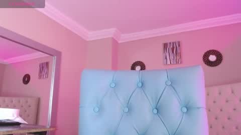 Paula online show from April 27, 12:36 pm
