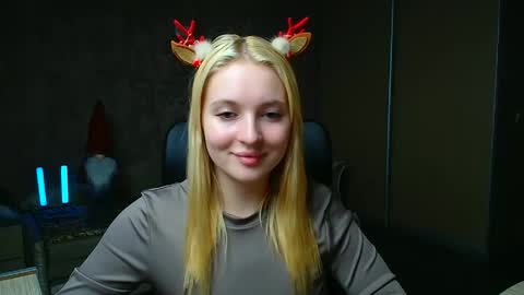 Melanie online show from January 10, 2:11 pm