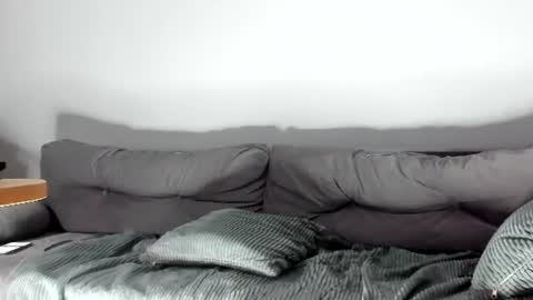 _miles19 online show from July 16, 1:58 pm