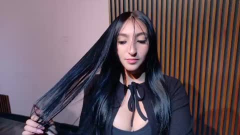 Call me Miley  online show from June 12, 8:41 pm