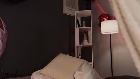 _miray_ online show from February 10, 5:54 am