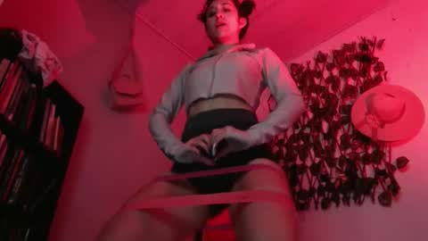 karoline uwu online show from November 21, 11:36 pm