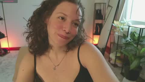 Mara Independent model online show from May 1, 7:08 pm