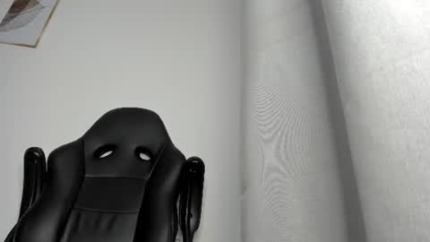_molly_rosse_ online show from July 18, 12:07 pm