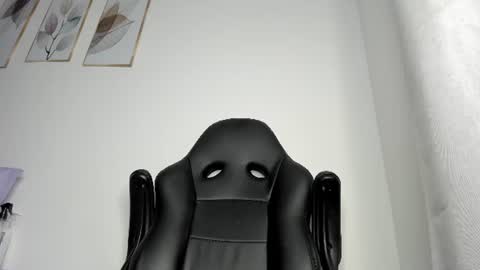 _molly_rosse_ online show from July 13, 12:09 pm