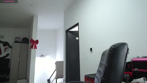 Panda  online show from December 25, 5:37 am