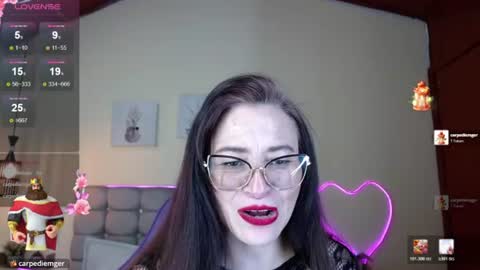 _naomi_s online show from June 23, 1:39 pm