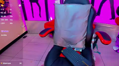 Nicky  Please help me with your thumbs up its importan online show from February 18, 4:34 am