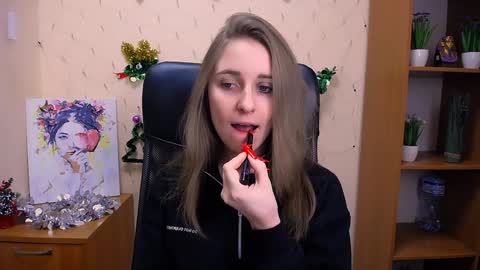 Snapshot of _nicole_new chatting on December 30, 2:40 pm Nica online show from December 30, 2:40 pm