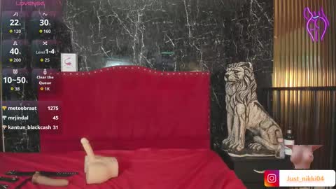 NicoleSweet online show from March 11, 10:46 pm