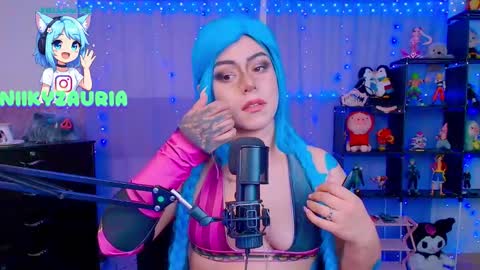 niiky online show from November 20, 10:58 am