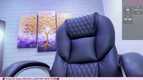 Snapshot of _nina_sweet chatting on March 5, 3:07 pm online show from March 5, 3:07 pm