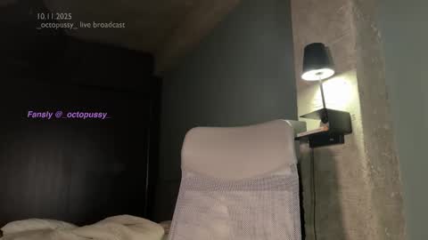 Mikayla online show from November 10, 4:54 pm