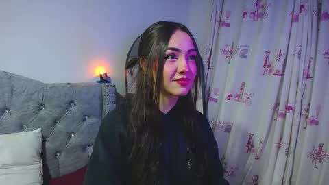 Paris online show from January 6, 7:34 am