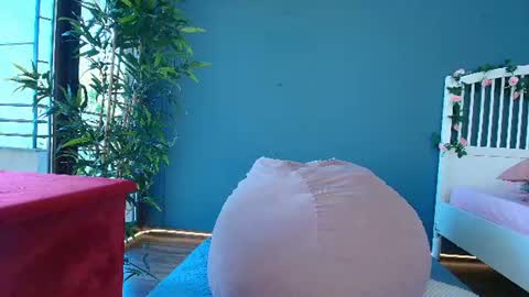 Alisa online show from June 9, 4:45 am
