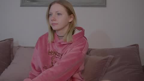 Viktoria online show from May 1, 8:19 am