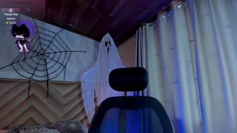 Raven online show from October 17, 2:43 pm