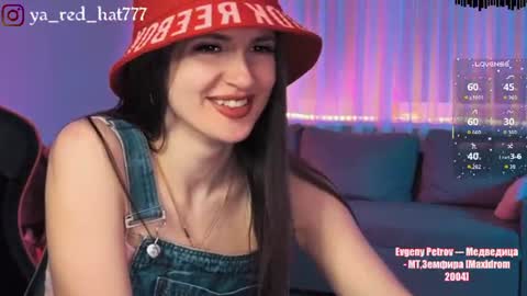 -RED HAT- online show from July 25, 7:01 pm