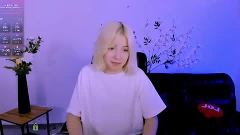 sabrina  online show from June 23, 6:47 pm