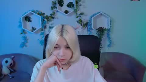 sabrina  online show from June 20, 6:47 pm