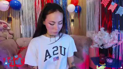 Sabrina online show from July 4, 8:45 pm