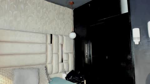 _sammy_ice online show from February 8, 9:35 am