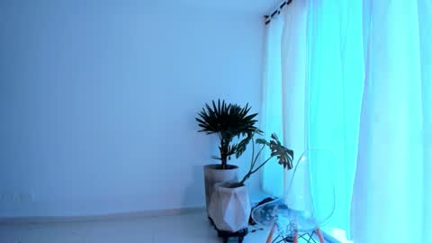 Sam   --- next stream 1 dic  food and vino show . online show from November 9, 8:55 pm