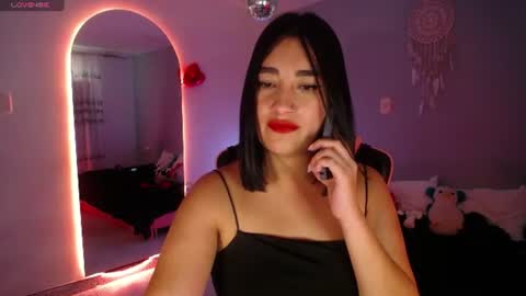  SantaLove  online show from July 3, 8:35 pm