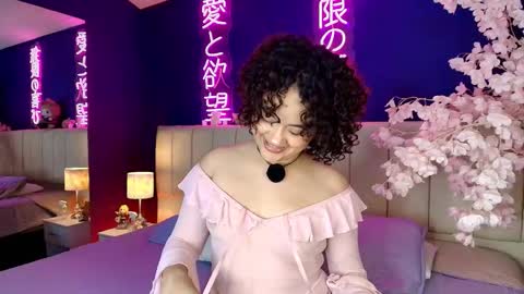 Sara online show from March 10, 4:39 am