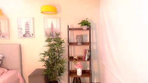 Sassy Girl online show from February 11, 6:22 pm