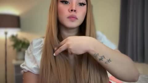 ENAJ online show from November 18, 3:26 pm