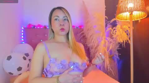 _sexbunny_ online show from June 24, 6:31 am